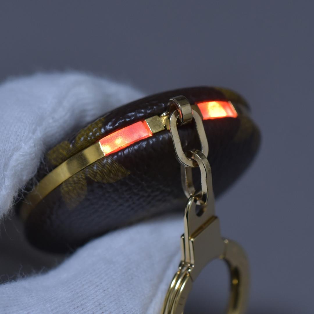 Louis Vuitton Astro Pill Key Holder Monogram Light Illuminable — view 9