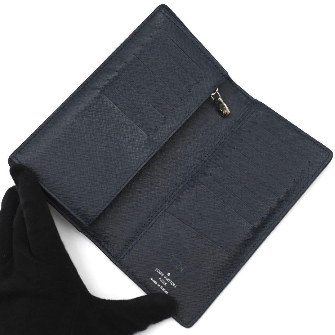 Louis Vuitton Epi Damier Portefeuille Brazza Wallet Navy — view 3