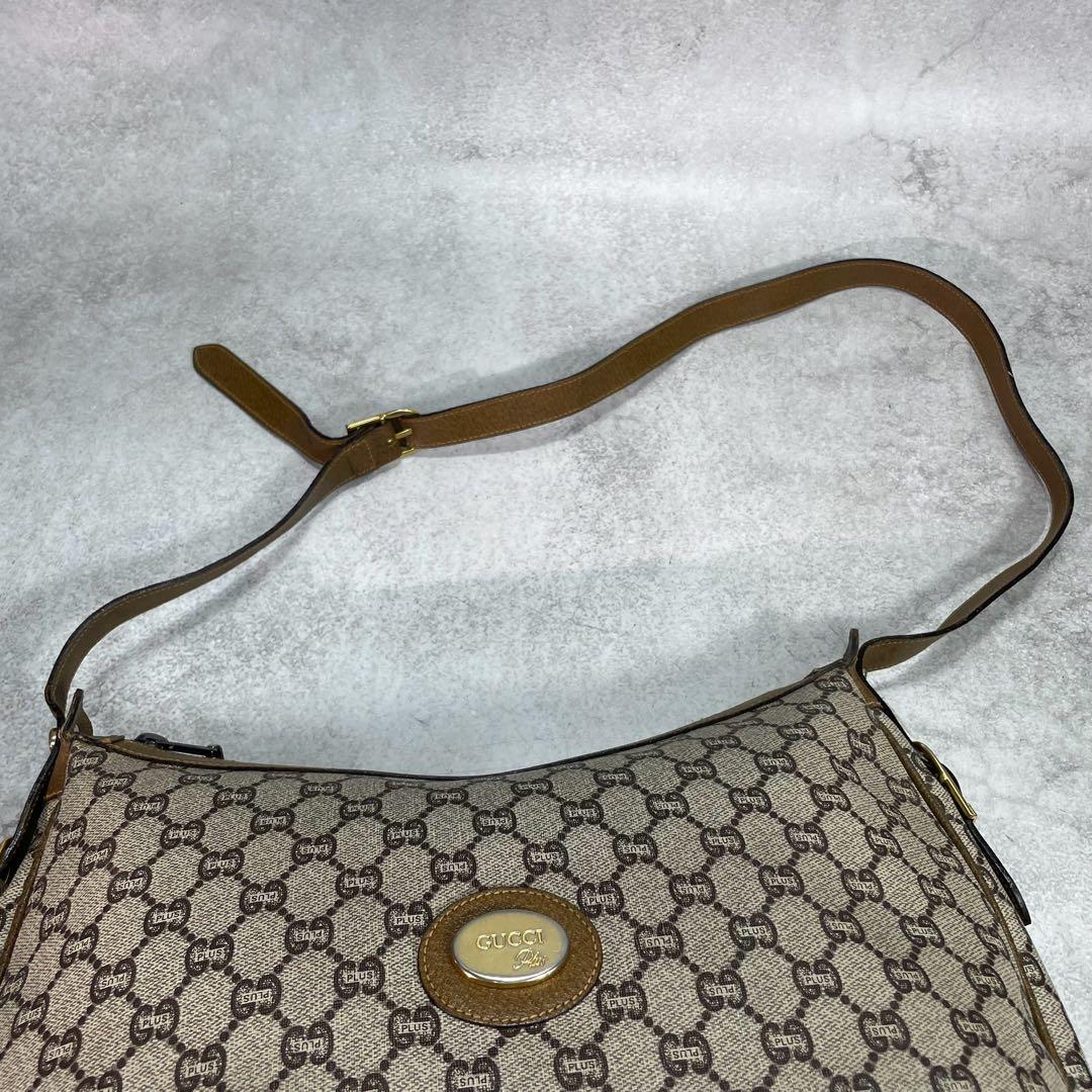 Gucci GG Shoulder Bag Brown Beige Leather Logo — view 4