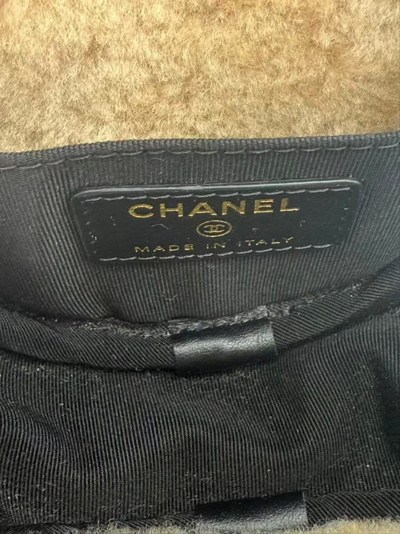 Chanel Teddy Shearling Round Bag — view 5