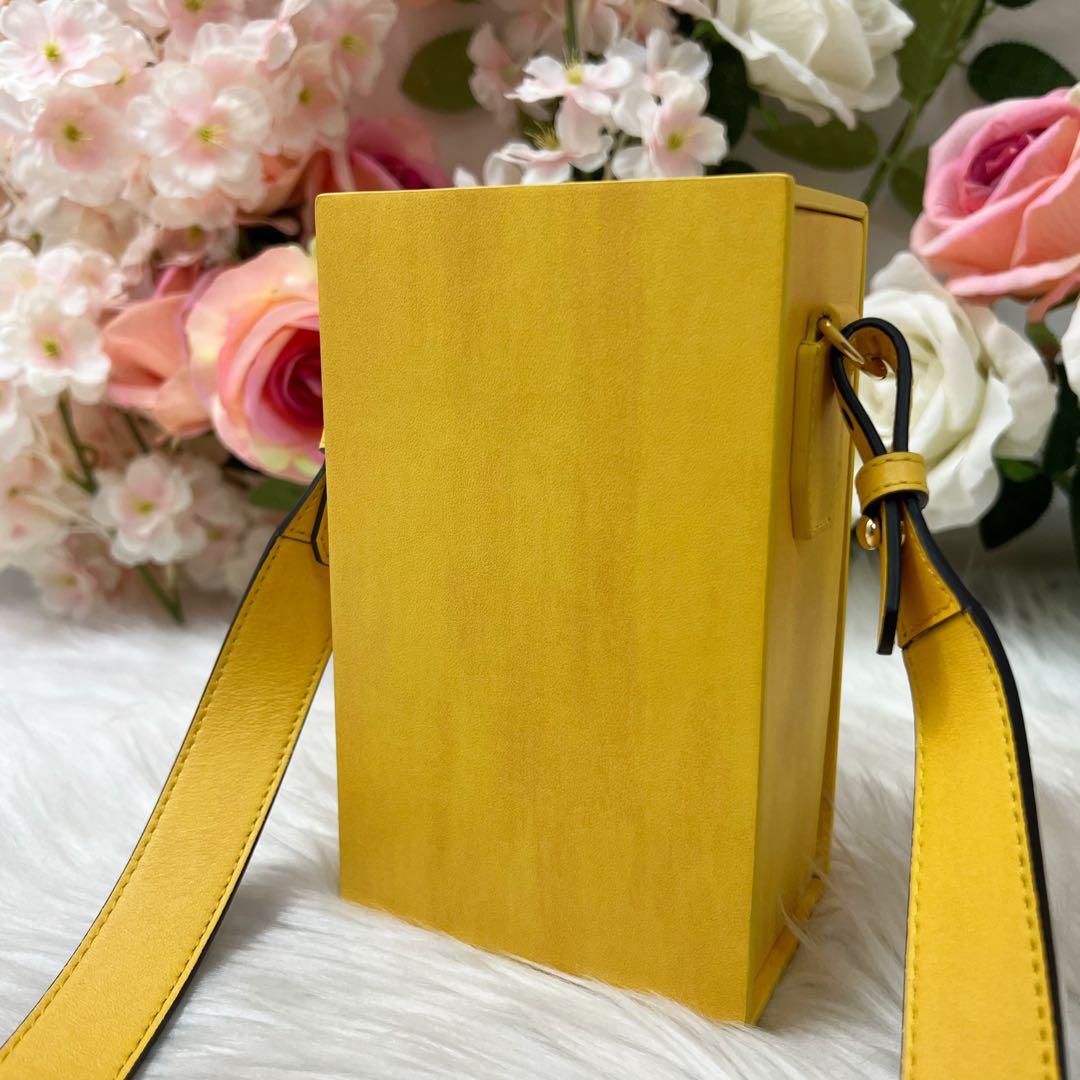 Fendi Box Shoulder Bag Leather Yellow
