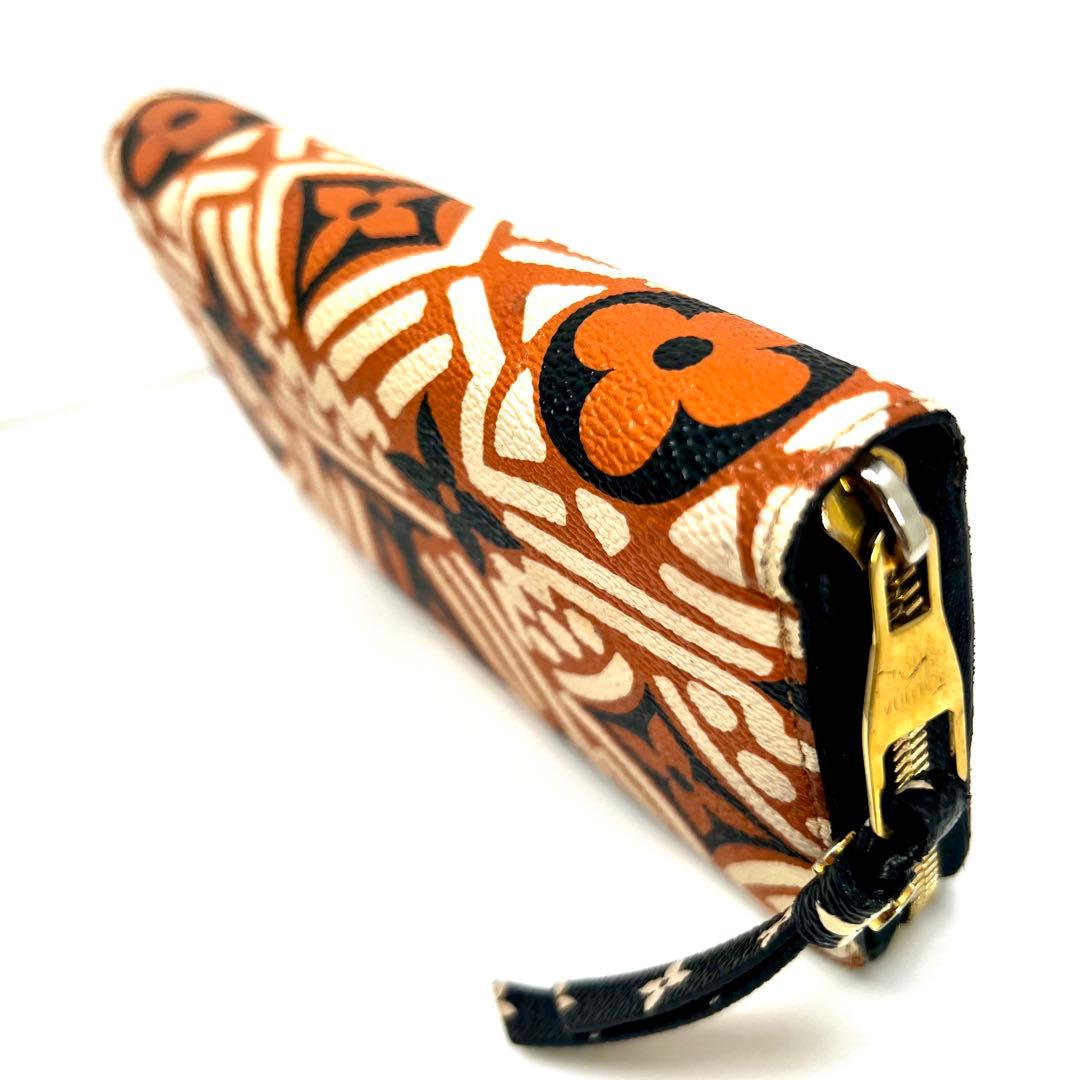 Louis Vuitton Monogram LV Graffiti Zippy Wallet — view 7