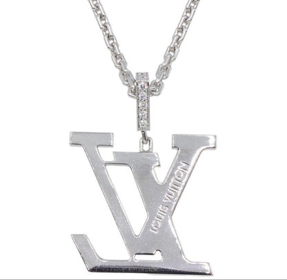 Louis Vuitton 18k White Gold Pendant LV XL Rainbow Necklace — view 5
