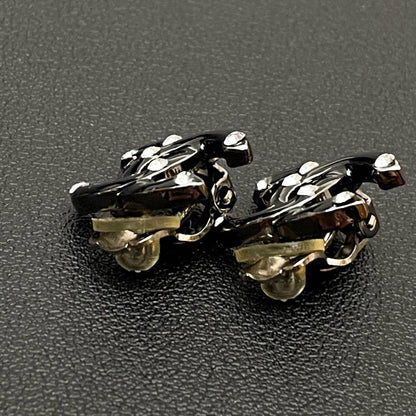 Chanel CC Logo Earrings 03A Rhinestone Icon — view 4