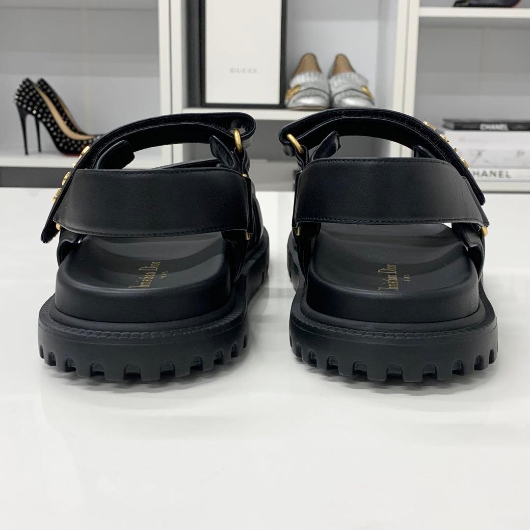 Unused Christian Dioract Leather Logo Sandals Black