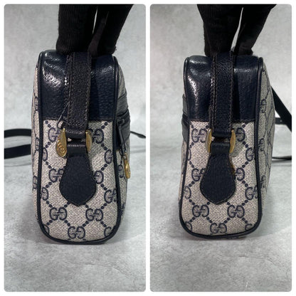 Gucci GG Sherry Line Shoulder Bag Navy Logo Leather — view 7