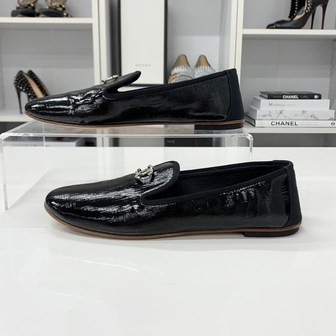 Chanel CC Logo Patent Quilted Opera Shoes Loafers Black — view 3