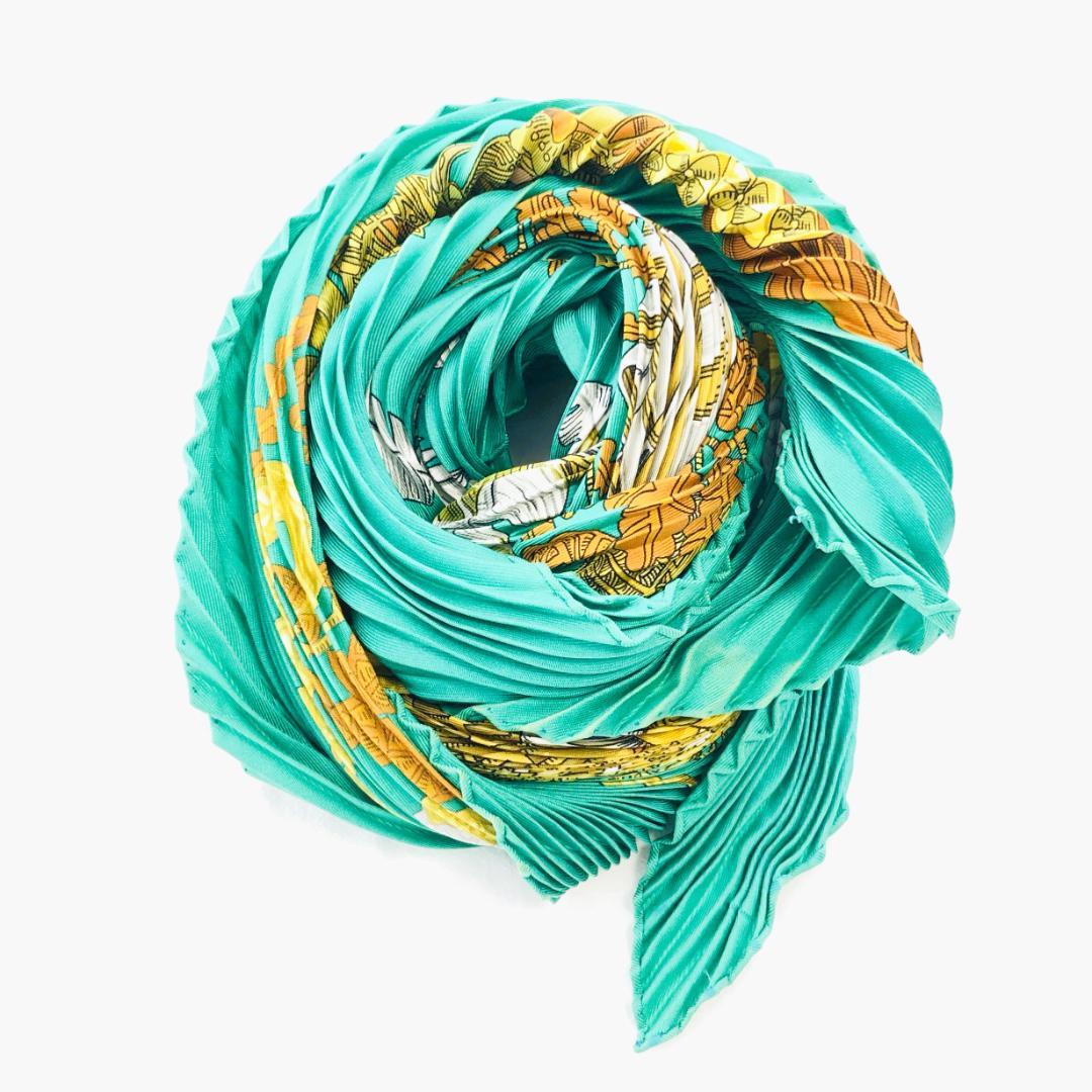 Hermes Carrée Plissé Hat Pleated Scarf No Tags