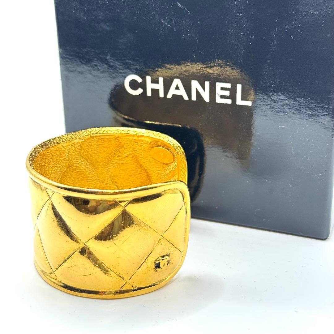 Chanel Bangle Gold Matelasse Coco Mark Vintage