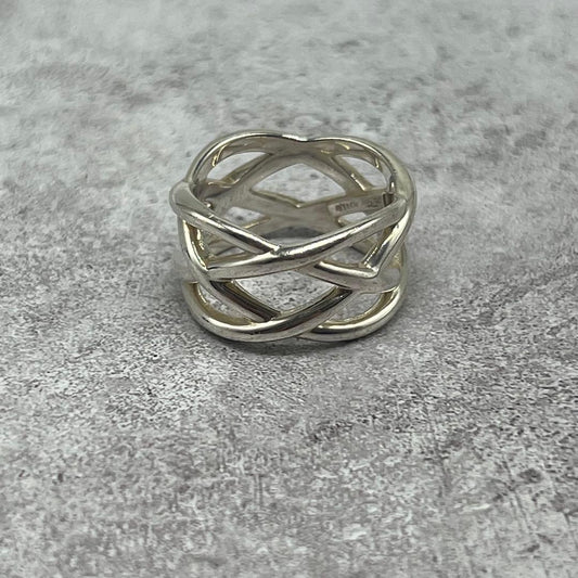 Tiffany & Co Celtic Knot Ring