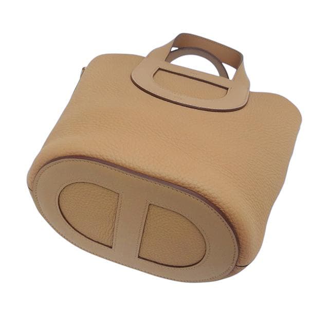 Hermes in the Loop 18 B Engraved (2023)taurillon Clemence Biscuit