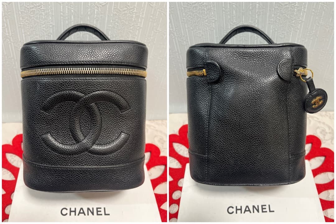 Chanel Vanity Caviar Leather Black Gold — view 2