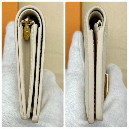 Louis Vuitton LV Vertical Wallet Compact — view 4