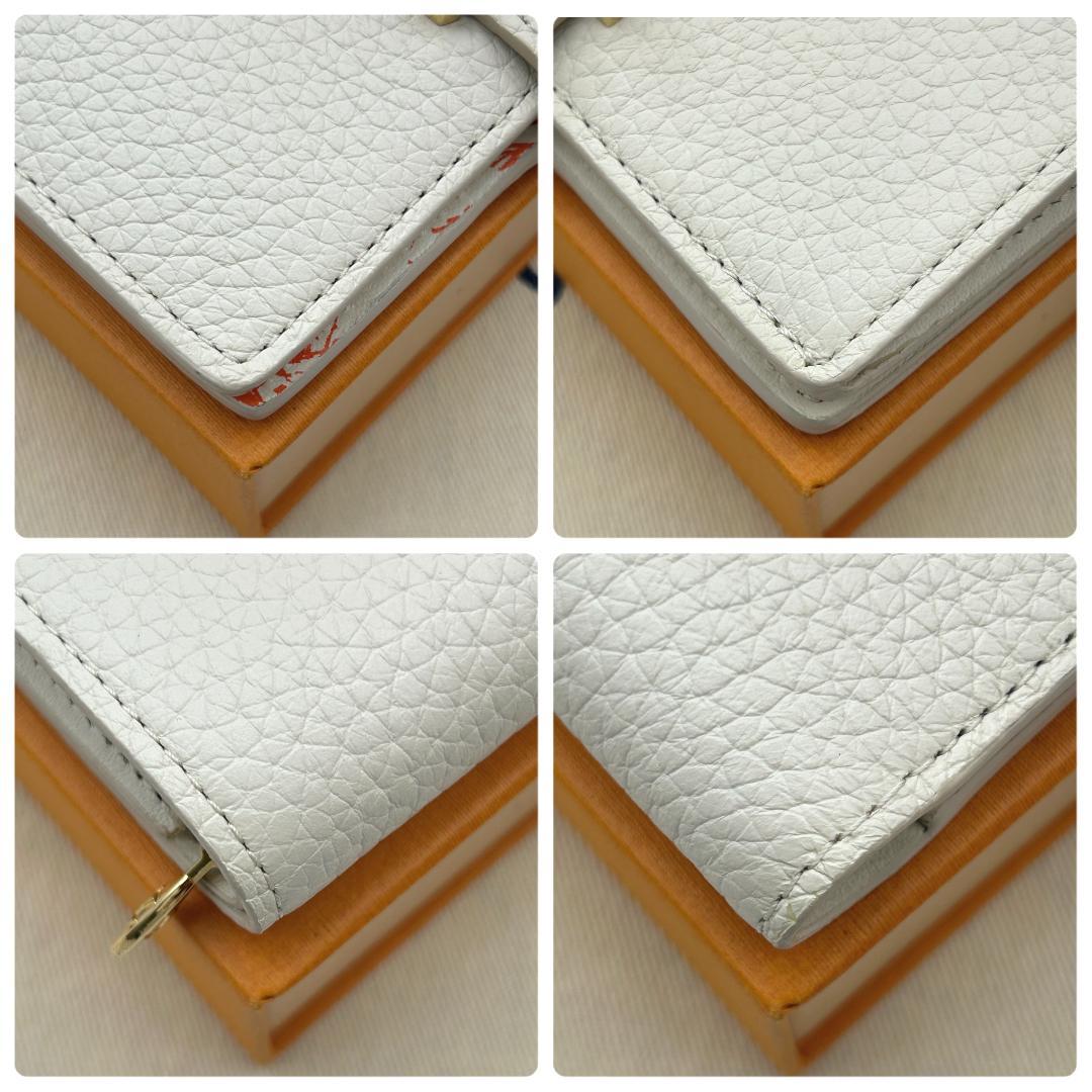 Louis Vuitton LV Vertical Wallet Compact — view 5