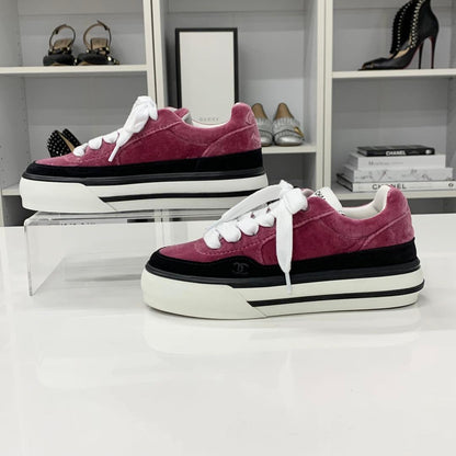Chanel CC Logo Velour Suede Sneakers Pink Black — view 2