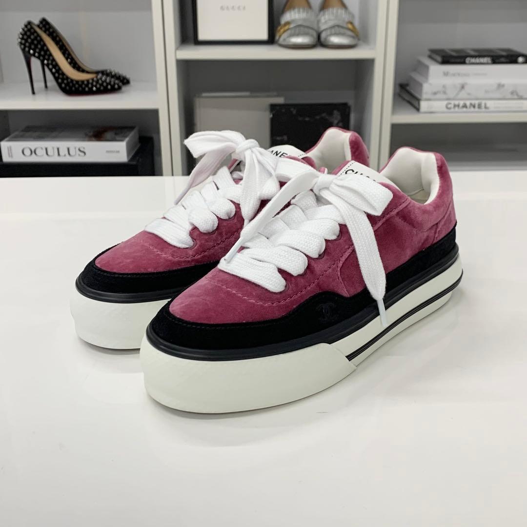 Chanel CC Logo Velour Suede Sneakers Pink Black — view 3