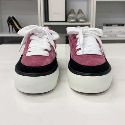 Chanel CC Logo Velour Suede Sneakers Pink Black — view 4