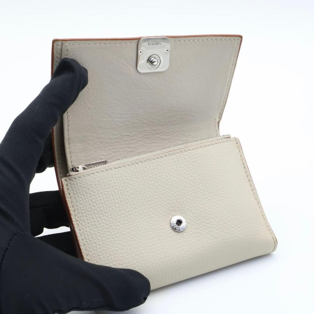 Loewe Trifold Wallet Anagram Beige — view 2