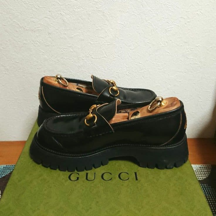 Gucci Horsebit Loafers Bee Embroidery Black 7 1 2
