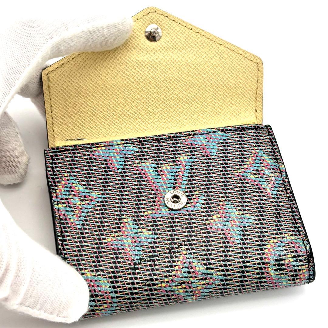 Louis Vuitton Wallet Monogram LV Pop Portefeuille — view 3