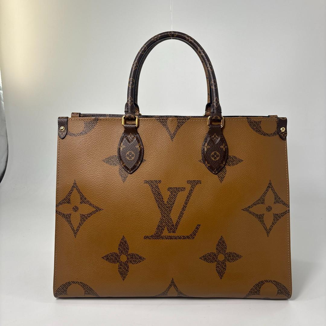 Louis Vuitton Giant Monogram Reverse On The Go MM Tote Bag — view 5