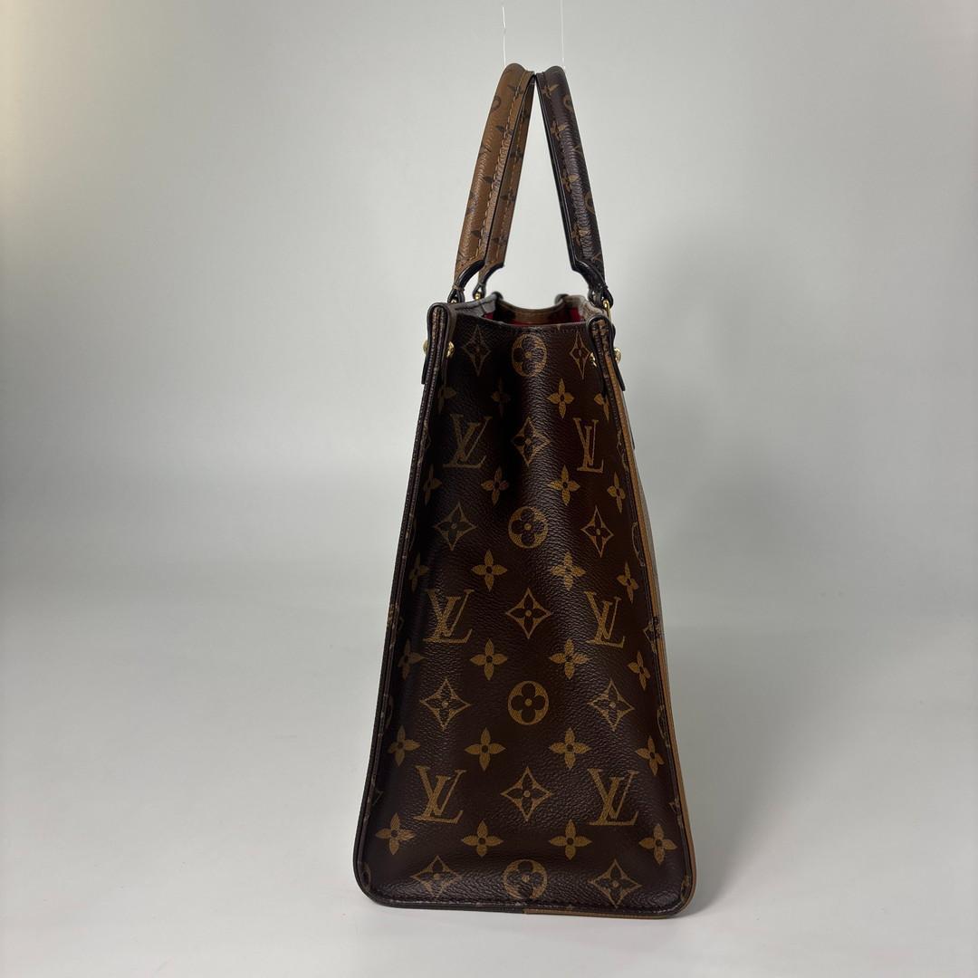 Louis Vuitton Giant Monogram Reverse On The Go MM Tote Bag — view 6