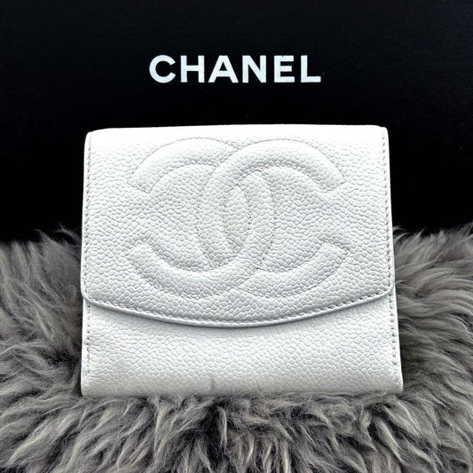 Chanel Wallet Jumbo CC Logo