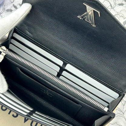 Louis Vuitton Portefeuille My Lockme Noir Wallet — view 7