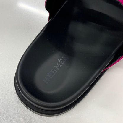 Hermes Extra Chaine D'ancre Suede Flat Sandals Pink — view 7