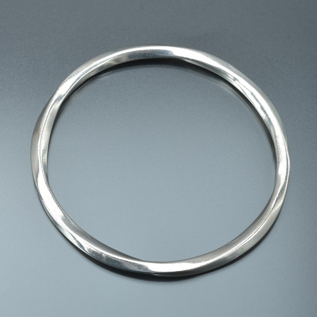 Tiffany & Co Polished Knife Edge Twist Bangle Silver Bracelet — view 3