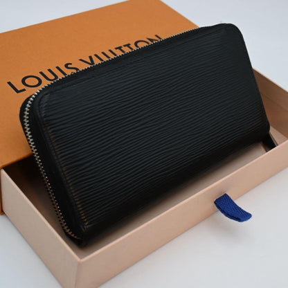 Louis Vuitton Epi Zippy Wallet Black Silver — view 2