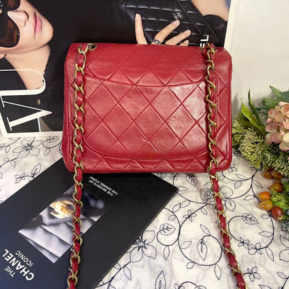Chanel Vintage Quilted Double Flap — view 3