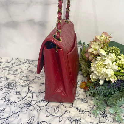Chanel Vintage Quilted Double Flap — view 7