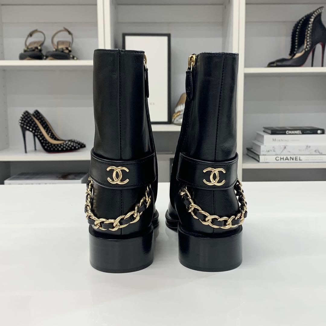 Chanel Leather CC Logo Chain Short Boots Black — view 6
