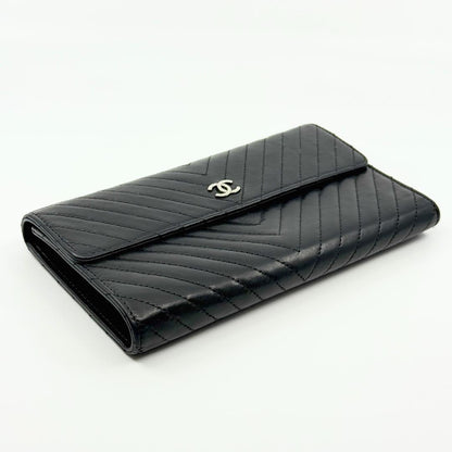 Chanel Wallet Stitch Wallet Silver