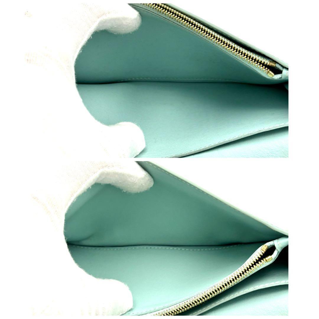 Louis Vuitton Box Taurillon Wallet Beige — view 5