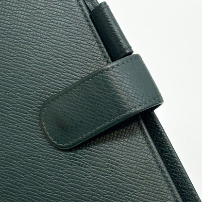 Louis Vuitton Agenda MM Taiga Green Notebook Case — view 6