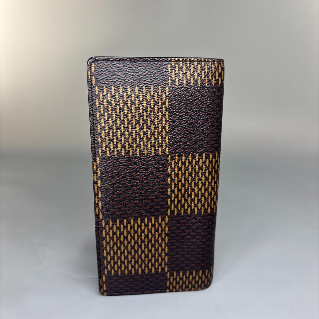 Ultra Louis Vuitton NIGO Damier Giant Portefeuille Blazer