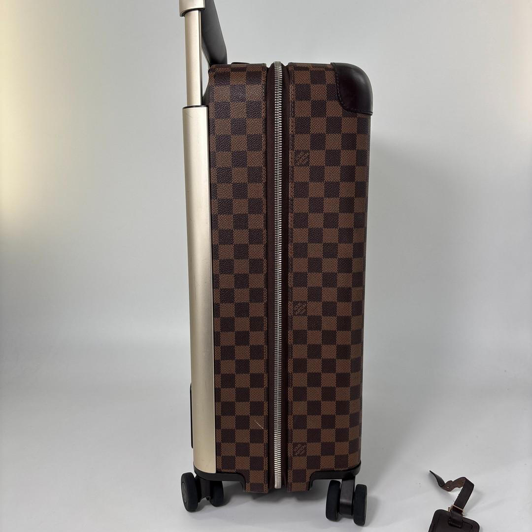Louis Vuitton Super Damier Horizon 55 Travel Bag Black — view 4