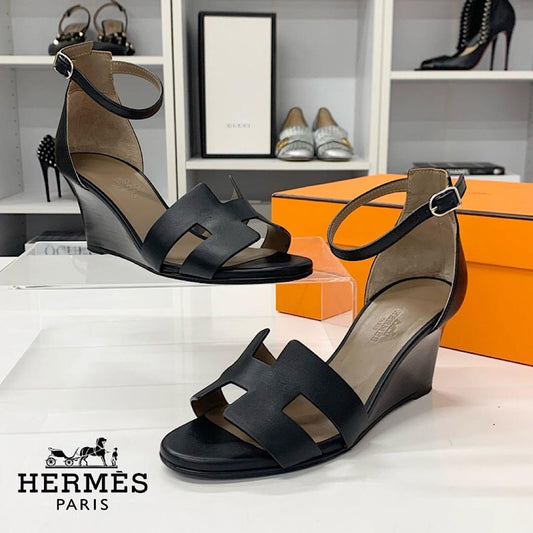 Hermes Legend Leather Wedge Sole Sandals Black