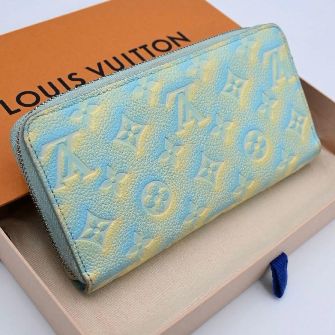 Louis Vuitton Monogram Star Zippy Wallet Blue — view 2