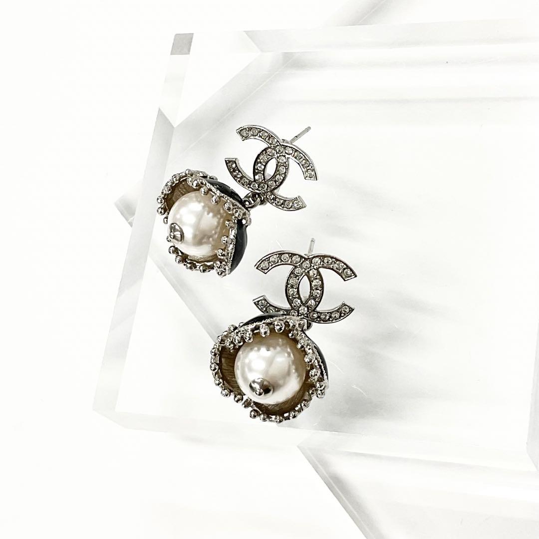 Chanel Earrings Coco Mark Rhinestone Pearl Flower Silver