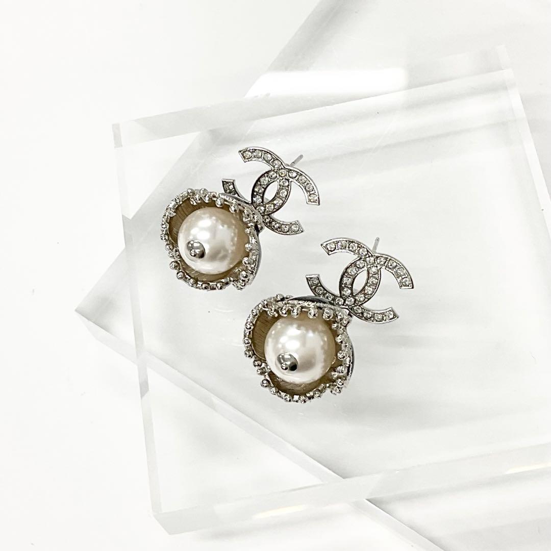Chanel Earrings Coco Mark Rhinestone Pearl Flower Silver