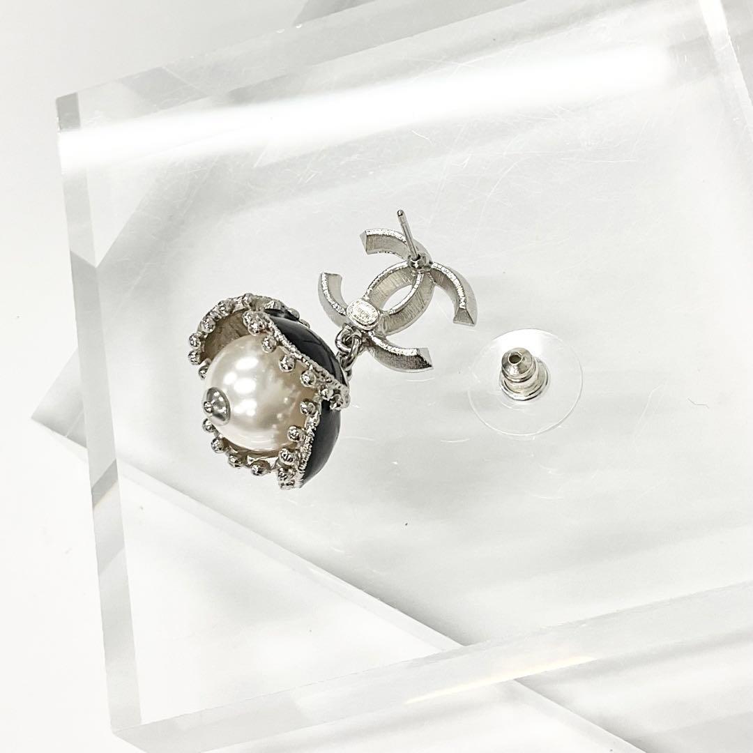 Chanel Earrings Coco Mark Rhinestone Pearl Flower Silver