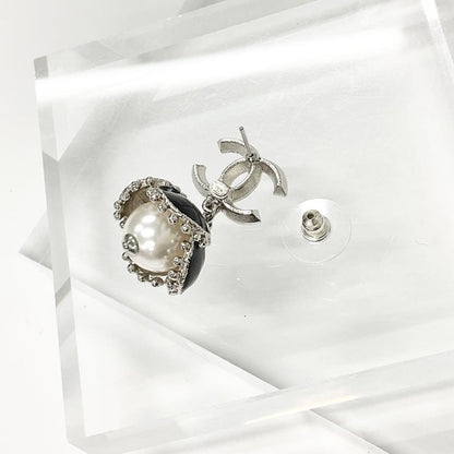 Chanel Earrings Coco Mark Rhinestone Pearl Flower Silver