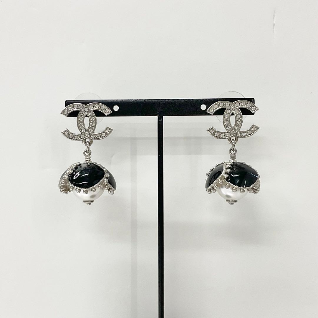 Chanel Earrings Coco Mark Rhinestone Pearl Flower Silver