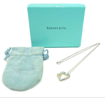 Tiffany & Co Yellow Gold Ribbon Necklace — view 2