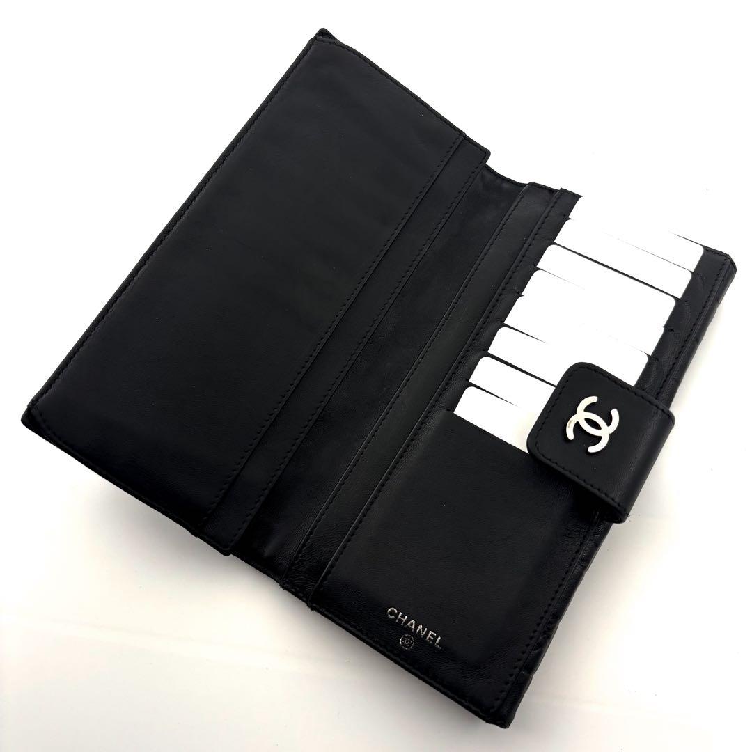 Chanel Wallet Icon Line Lambskin Hook — view 3