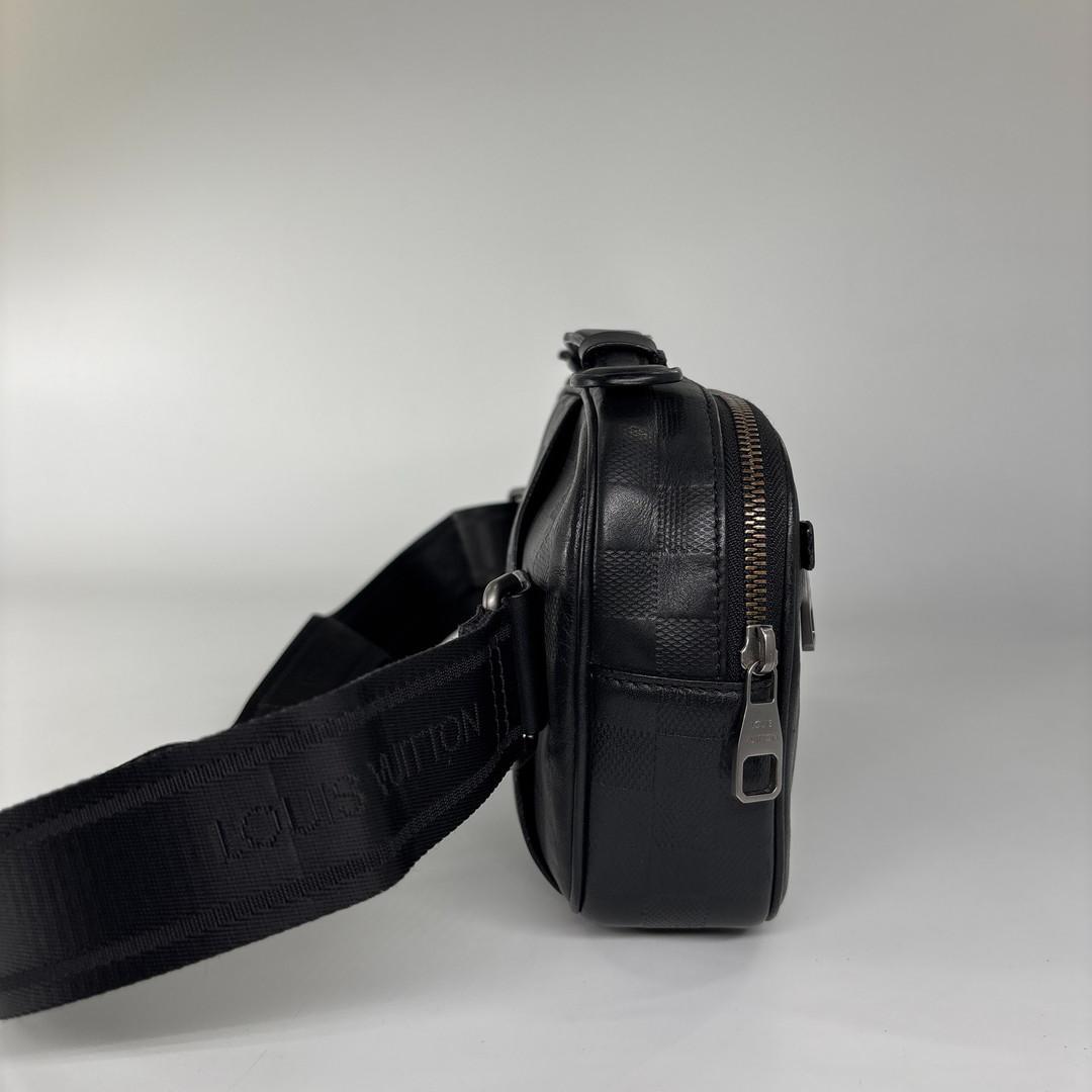 Louis Vuitton Damier Infini Ambler Black Belt Bag — view 4