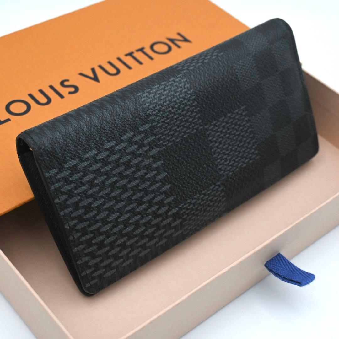 Louis Vuitton Damier Graphite Portefeuille Brazza Limited Black Wallet — view 2